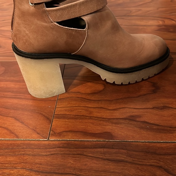 Free people Jesse cutout boot - Picture 5 of 10